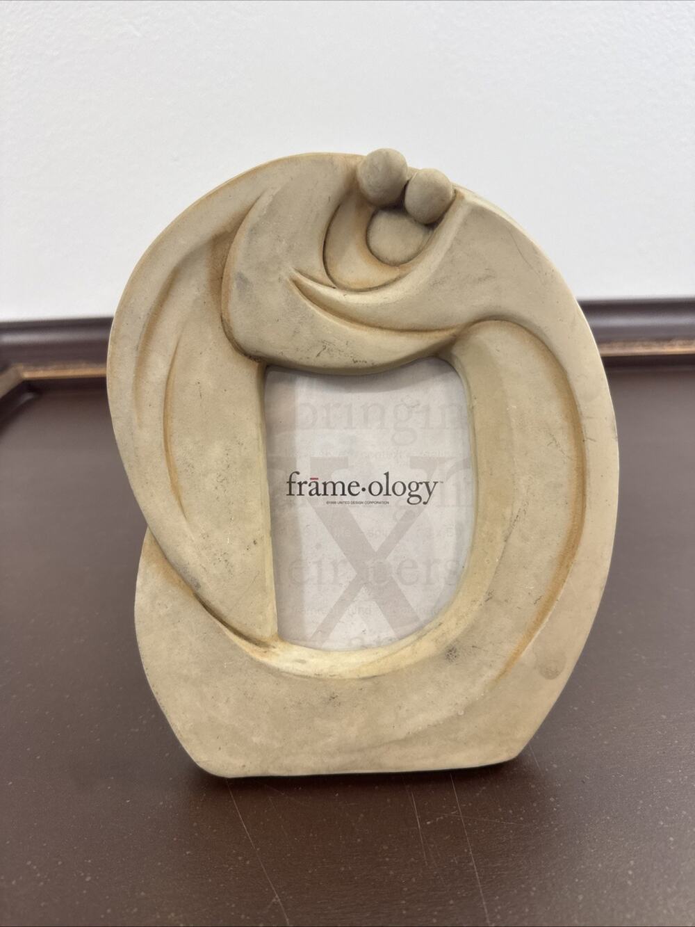 Frameology Picture Frame Abstract Family Sculpture 3x5 Picture New